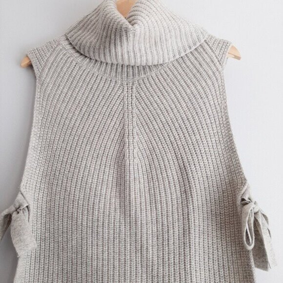 KIT & ACE / Wool Cashmere Open Sides Sleeveless Turtleneck Top ONE SIZE - Picture 3 of 11